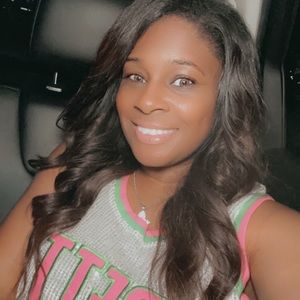 Meet your Posher, Candice